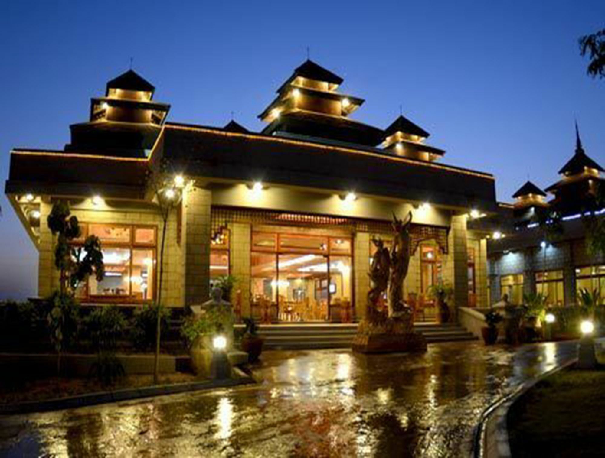 Kma Naypyitaw Hotel Naypyidaw Экстерьер фото
